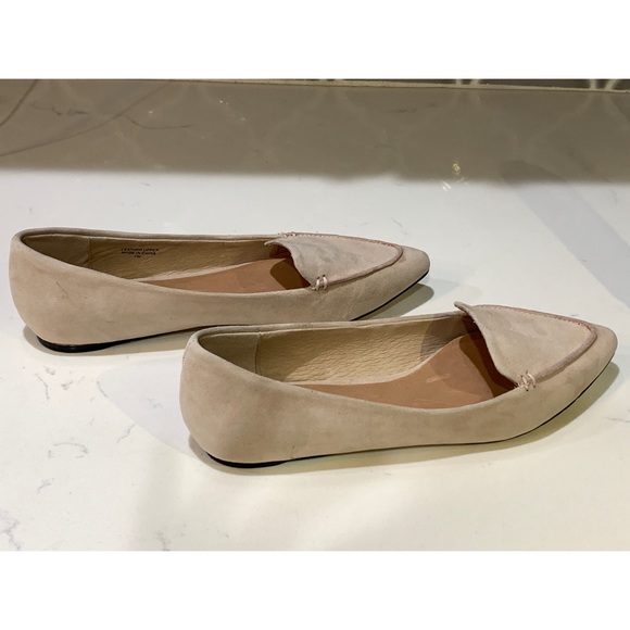 Atwell  Falyn Pointed-toe Loafer - Picture 4 of 6